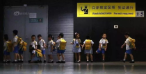 深港跨境学童,跨境学童为什么不住香港