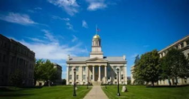 阿肯色州大学是一所位于美国阿肯色州朗伍德市的公立研究型大学
